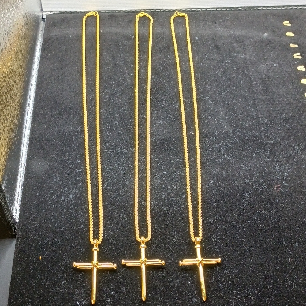 Gold Cross Pendant Necklace